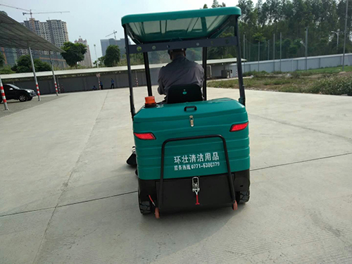 南寧洗地機(jī)