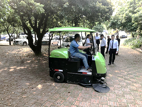 掃地車