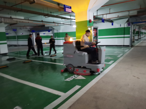 南寧車庫洗地機